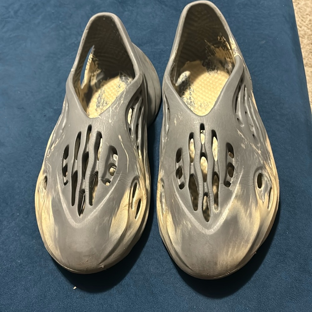 Yeezy foam runner size 12